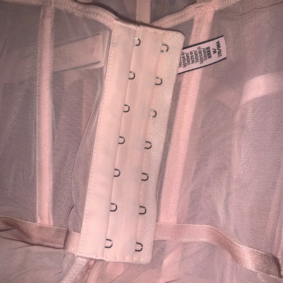 Victoria Secret Pink Rhinestone Corset Size M - Picture 4 of 5